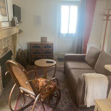 Les 3 Echoppes Bed & Breakfast Charge Luaran gambar