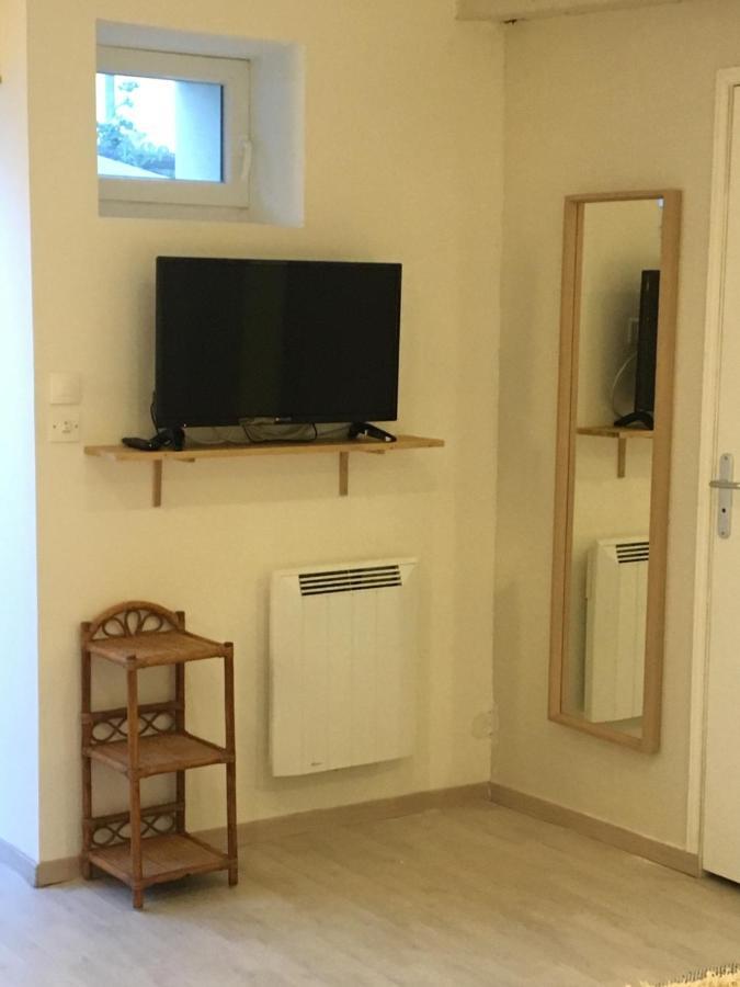 Les 3 Echoppes Bed & Breakfast Charge Luaran gambar