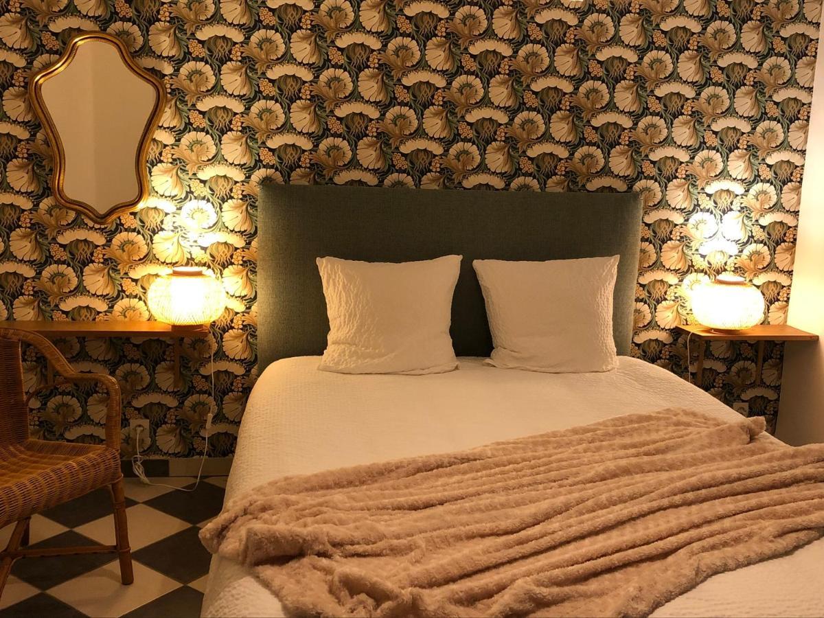 Les 3 Echoppes Bed & Breakfast Charge Luaran gambar