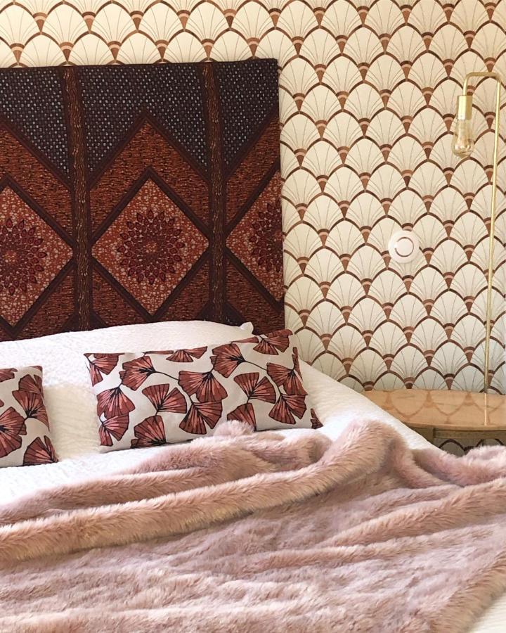 Les 3 Echoppes Bed & Breakfast Charge Luaran gambar