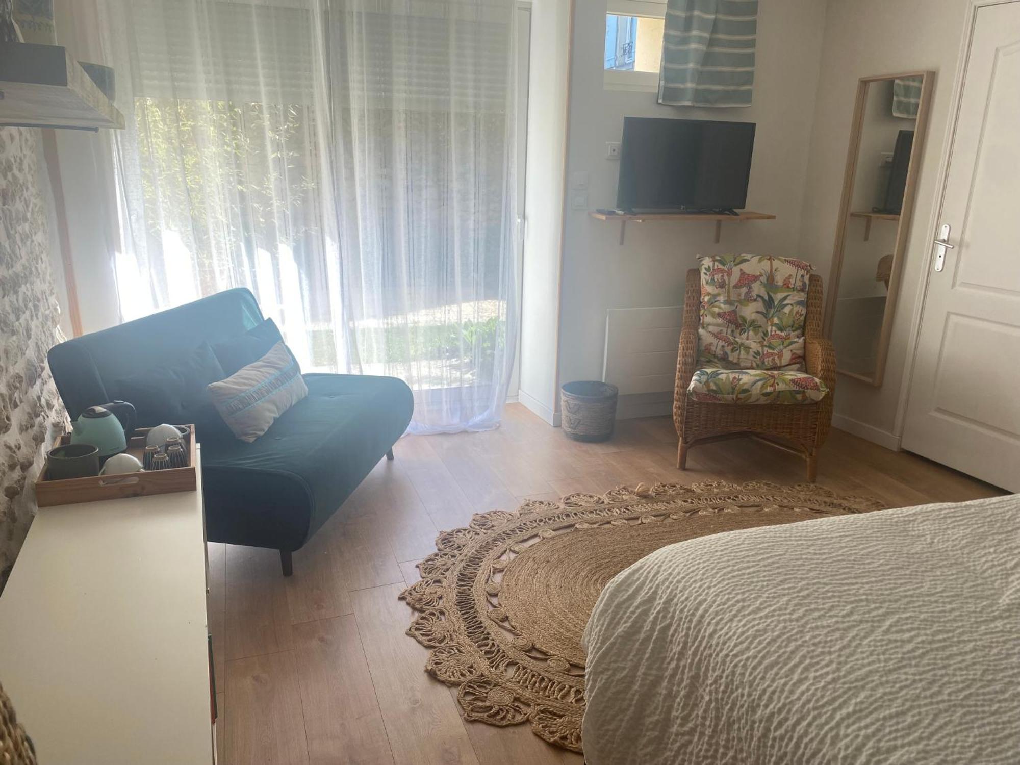 Les 3 Echoppes Bed & Breakfast Charge Luaran gambar
